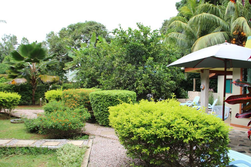Bed and Breakfast Belle Des Iles à La Digue  Extérieur photo